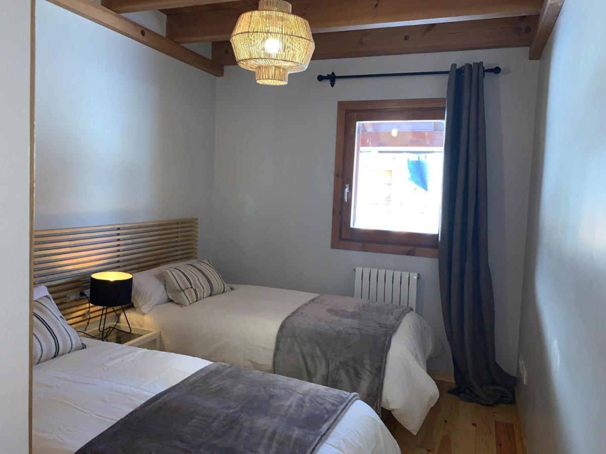 Chalet Los Ibones - Lodge Formigal Eksteriør bilde